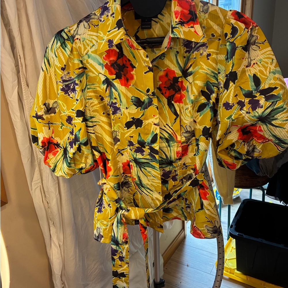 Gracia Yellow Floral Puff-Sleeve Blouse with Red & Green Accents